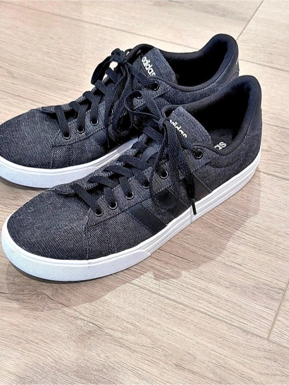 Adidas daily 2.0 black denim sneaker